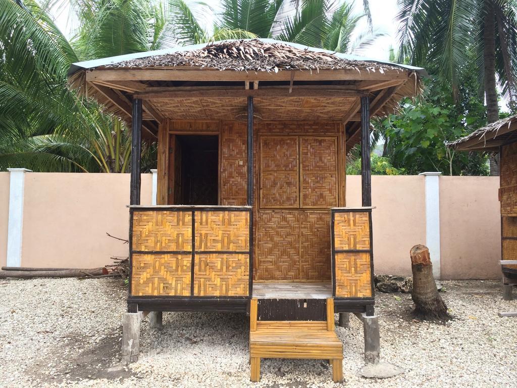 Luzmin Bh - Cottages And Bungalows Oslob Phòng bức ảnh
