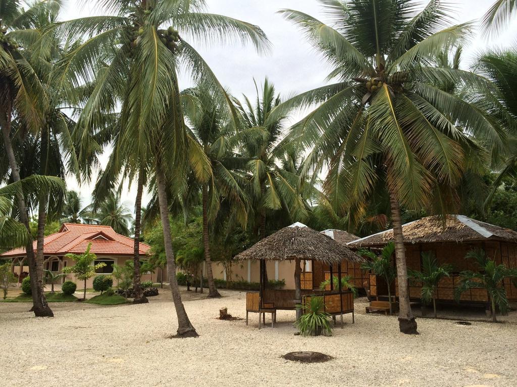Luzmin Bh - Cottages And Bungalows Oslob Phòng bức ảnh